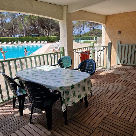 Grand T3 - Terrasse Les Pieds Dans L'Eau - Climatisation Apartment Saint-Raphaël Exterior foto