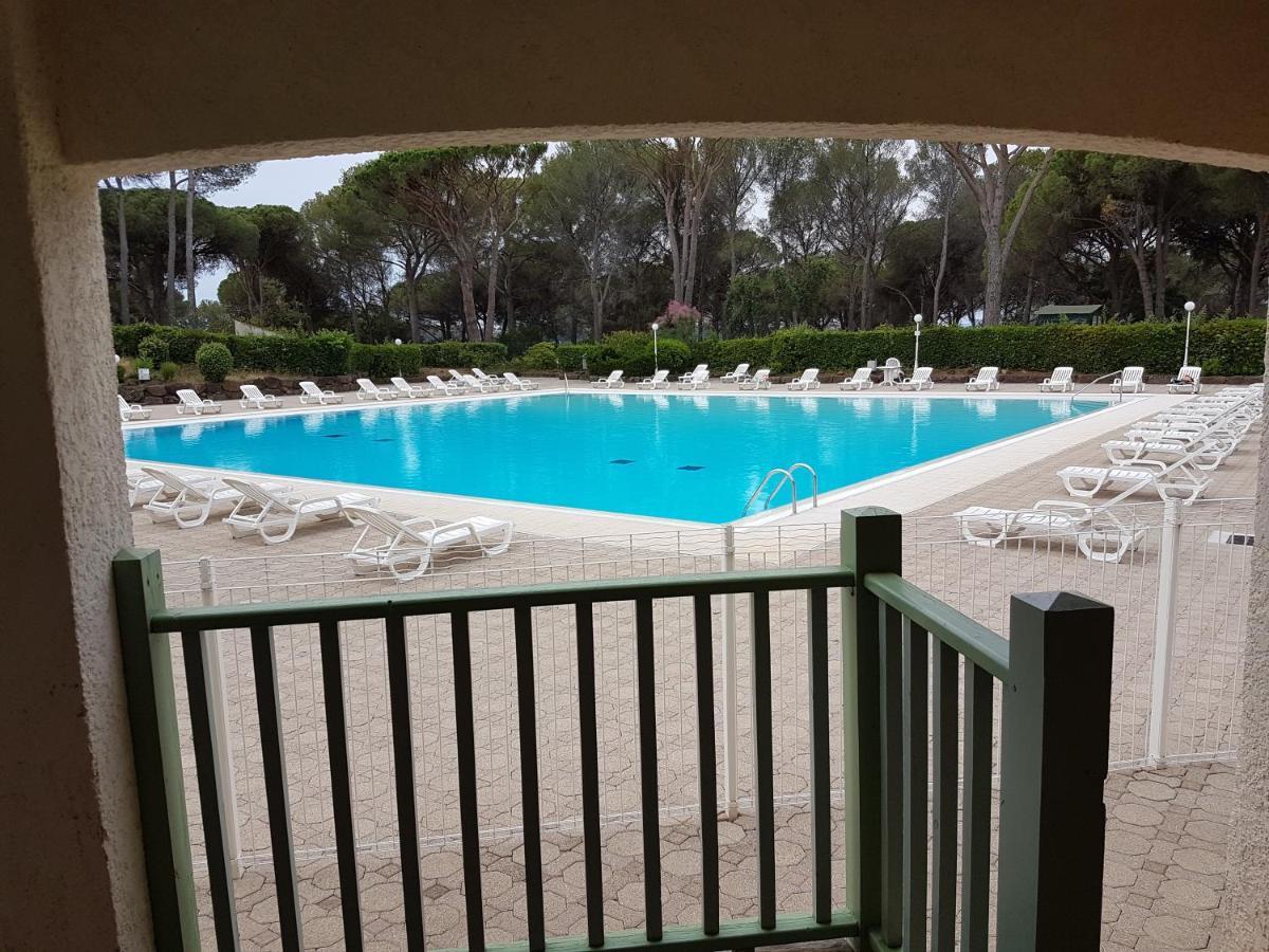 Grand T3 - Terrasse Les Pieds Dans L'Eau - Climatisation Apartment Saint-Raphaël Exterior foto
